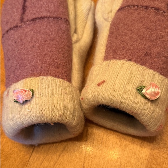 Handmade Accessories - Cozy Pink and Cream Wool Mittens